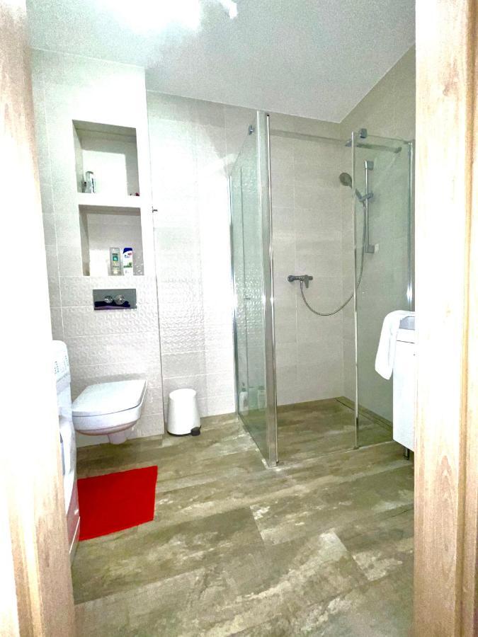 Apartament 48M W Centrum Grojca Grojec  Luaran gambar
