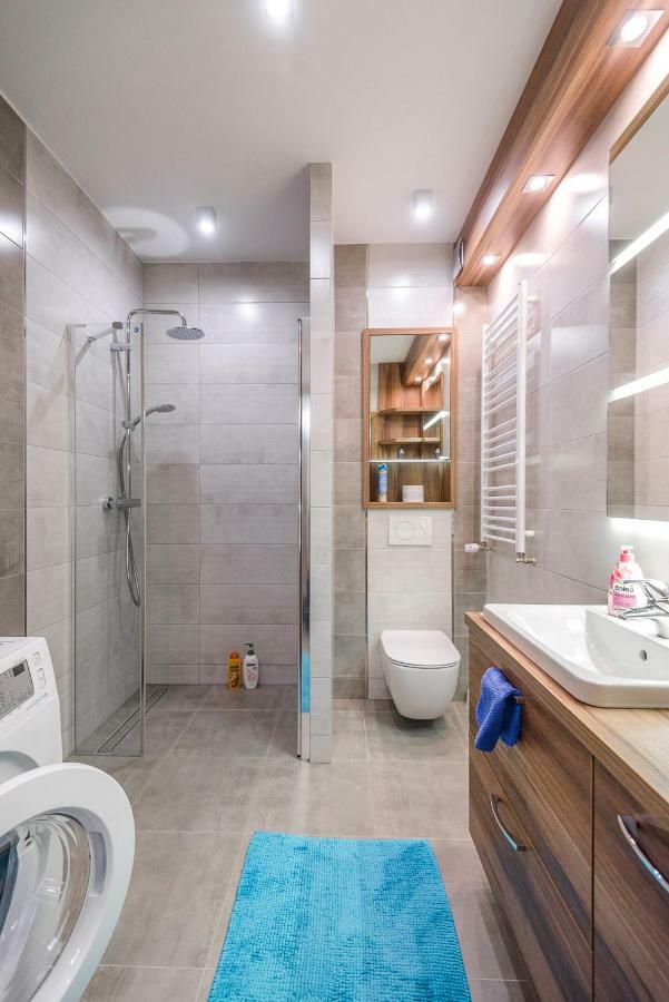 Apartament 48M W Centrum Grojca Grojec  Luaran gambar