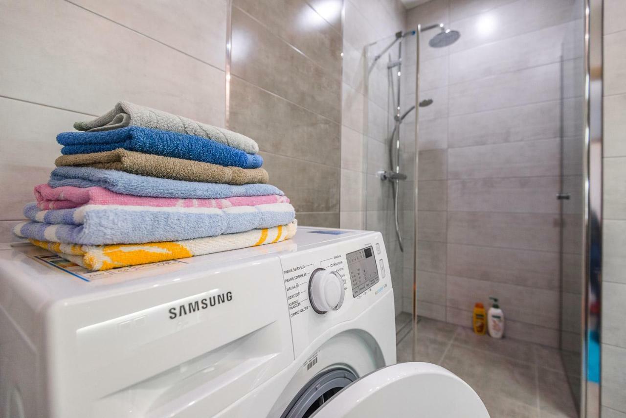 Apartament 48M W Centrum Grojca Grojec  Luaran gambar