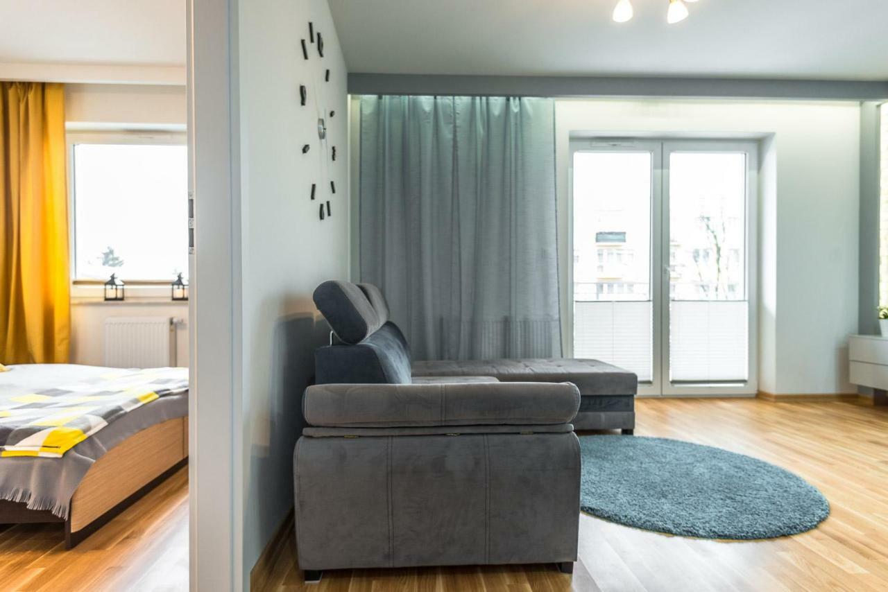 Apartament 48M W Centrum Grojca Grojec  Luaran gambar