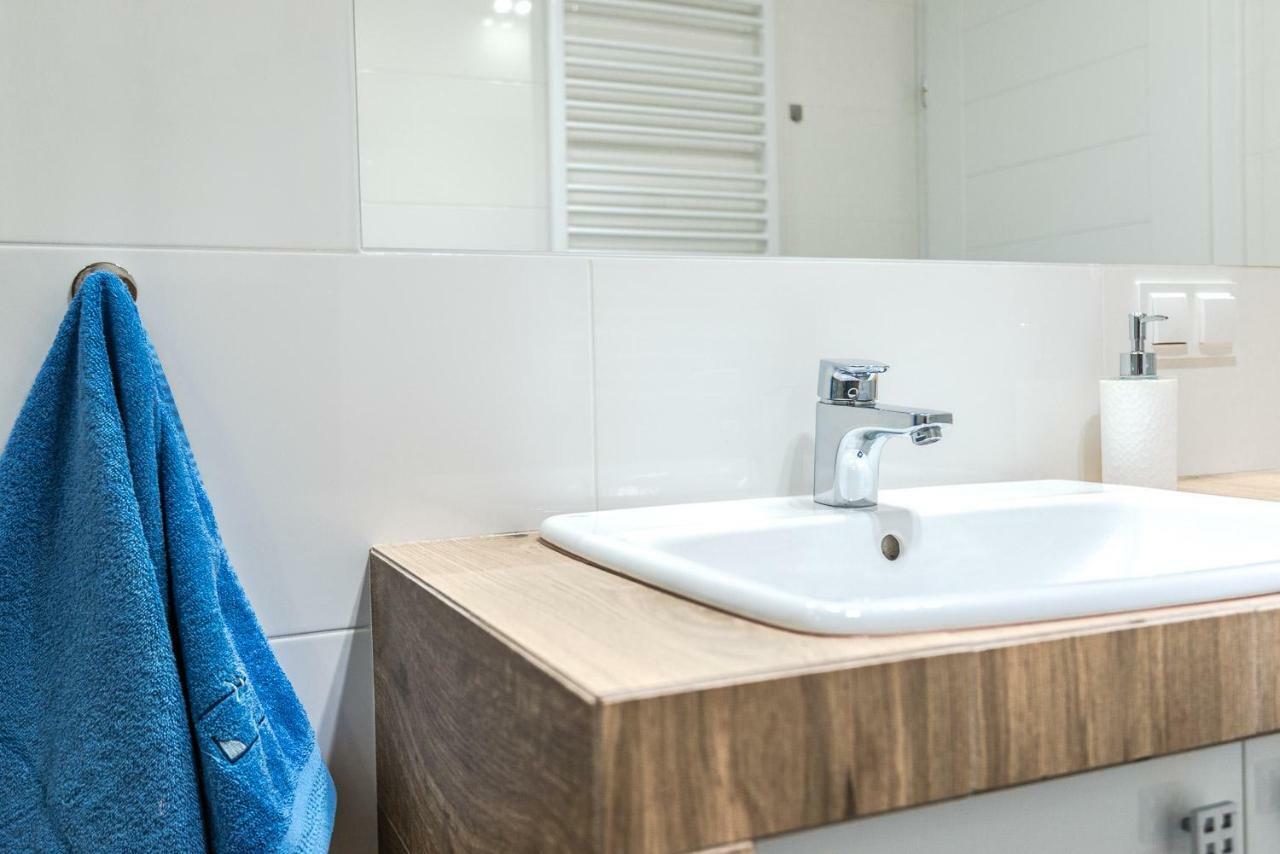 Apartament 48M W Centrum Grojca Grojec  Luaran gambar